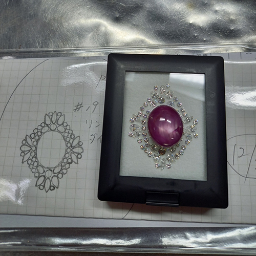 R-1)  スタ－ルビー取り巻き指輪💍制作